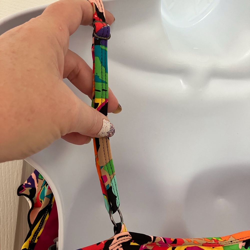 Kenneth Cole Reaction 2 Piece Tankini Swimsuit Floral Print Multi Colored Size M - Picture 12 of 16